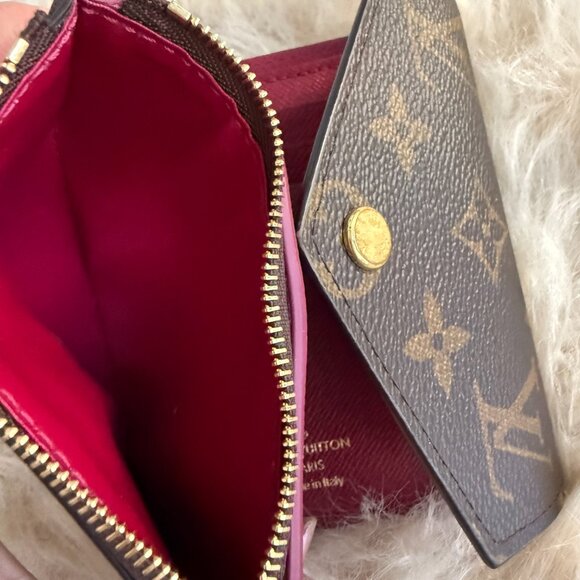 Louis Vuitton Victorine Wallet - Picture 9 of 10